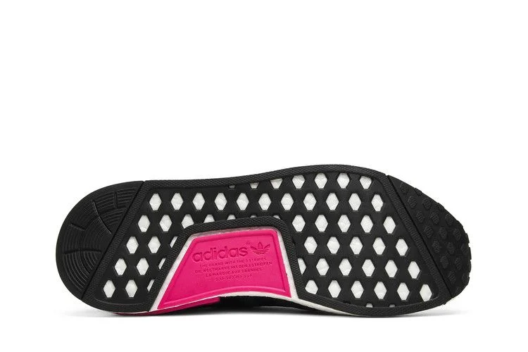 Krossovki-Adidas-Wmns-NMD_R1-Primeknit-Shock-Pink-3