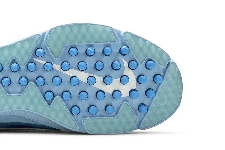 Krossovki-Nike-Alpha-Huarache-Elite-2-Turf-Fathers-Day-4
