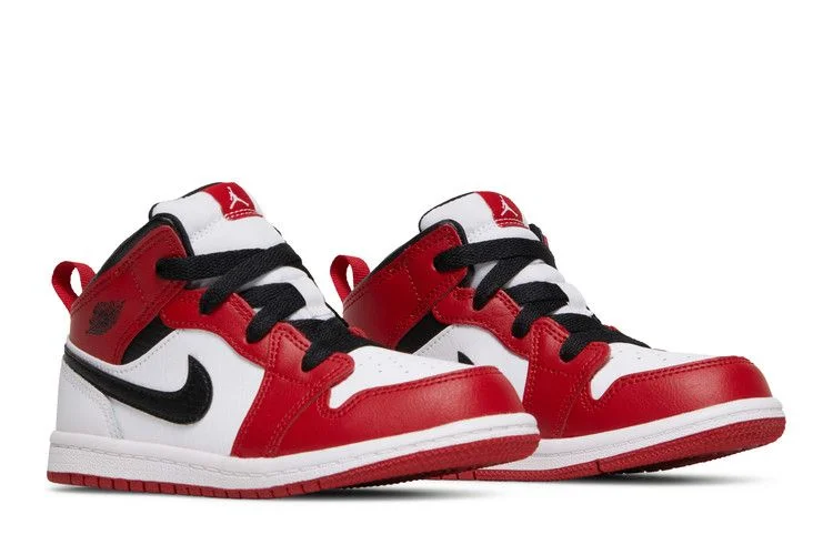 Krossovki-Air-Jordan-1-Mid-TD-Chicago-7