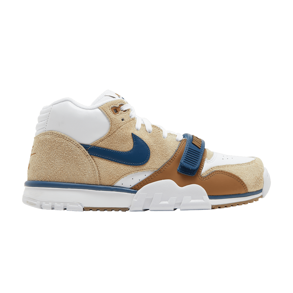 air-trainer-1-mid-ale-brown-dm0522-200