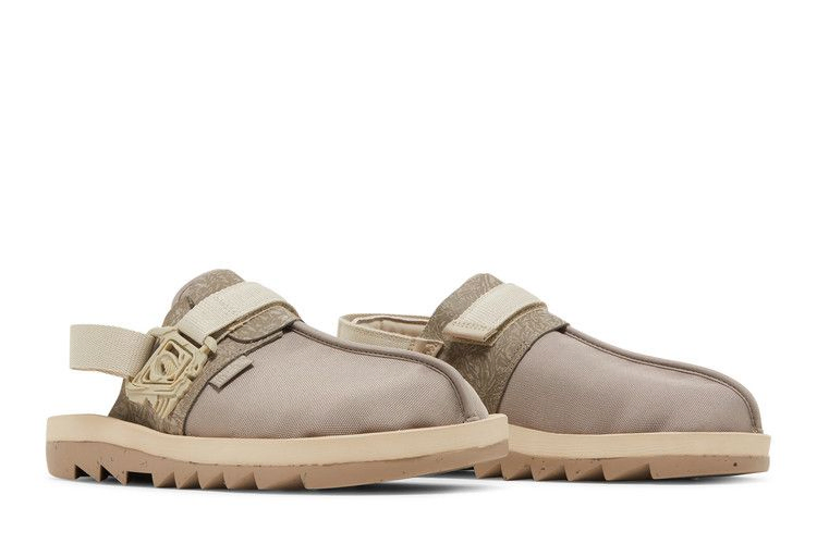 jurassic-world-x-beatnik-sandal-fossil-hq6266_07