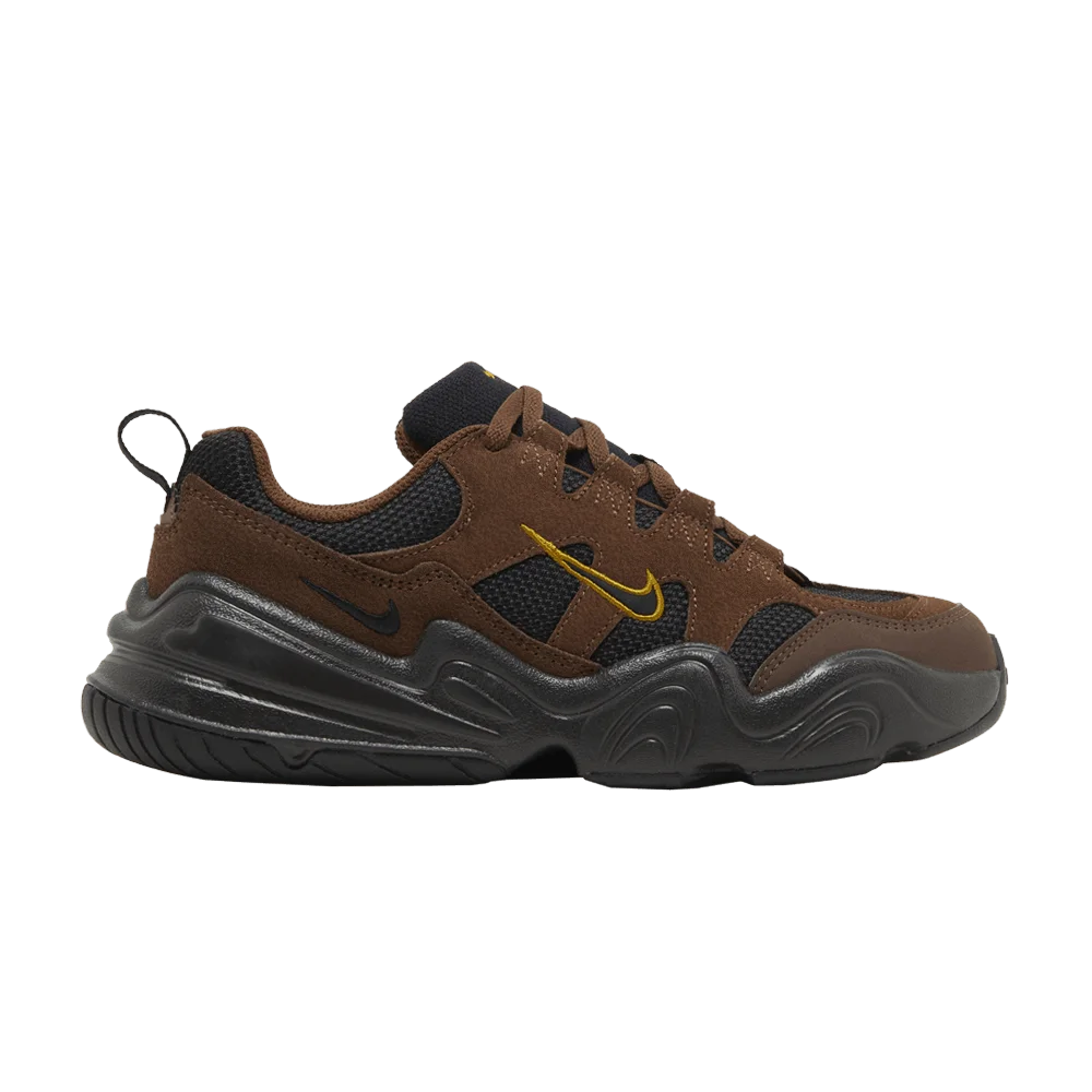 Krossovki-Nike-Wmns-Tech-Hera-Cacao-Wow