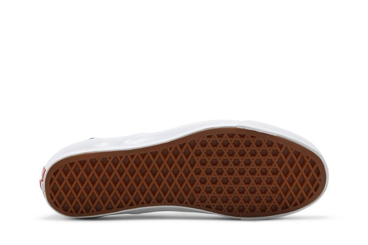 kith-x-vault-og-classic-slip-on-lx-feathers-vn0a45jk6bw_03