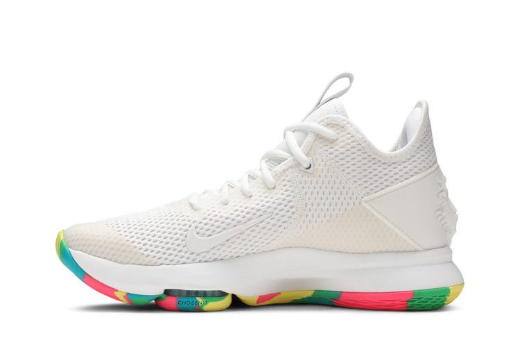 lebron-witness-4-ep-white-multi-camo-cd0188-102_02