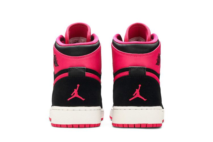 air-jordan-1-retro-high-gg-vivid-pink-332148-008_05