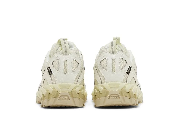 Krossovki-New-Balance-610-GORE-TEX-Raw-Cashew-5