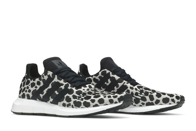 wmns-swift-run-leopard-print-bd7962_07