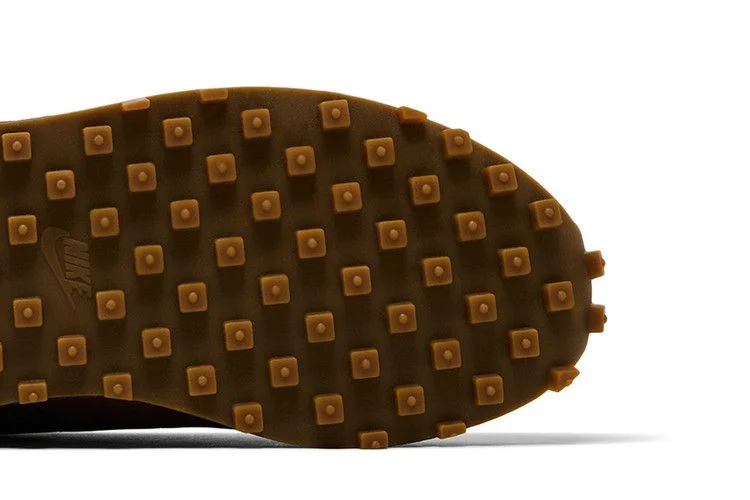 Krossovki-Aritzia-x-Nike-Wmns-LD-1000-Fauna-Brown-4