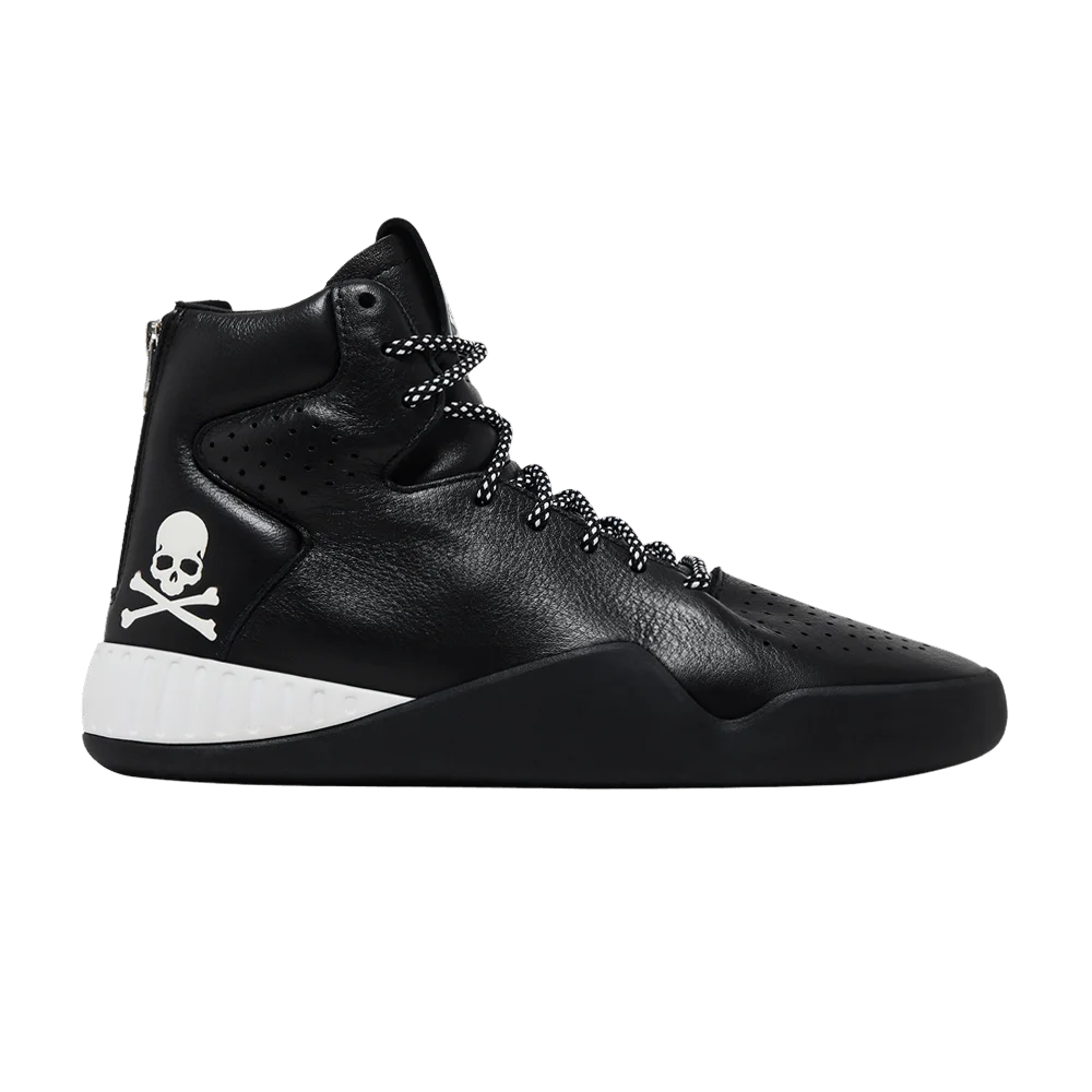 Krossovki-Mastermind-x-adidas-Tubular-Instinct-Black