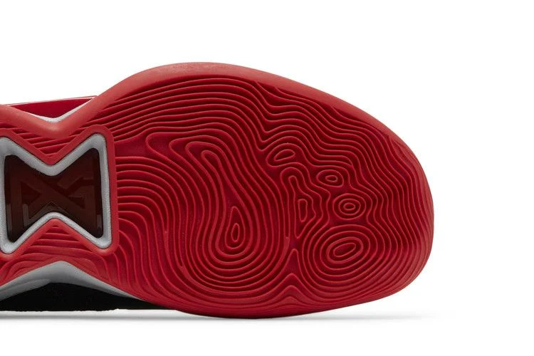Krossovki-Nike-PG-5-EP-Bred-4