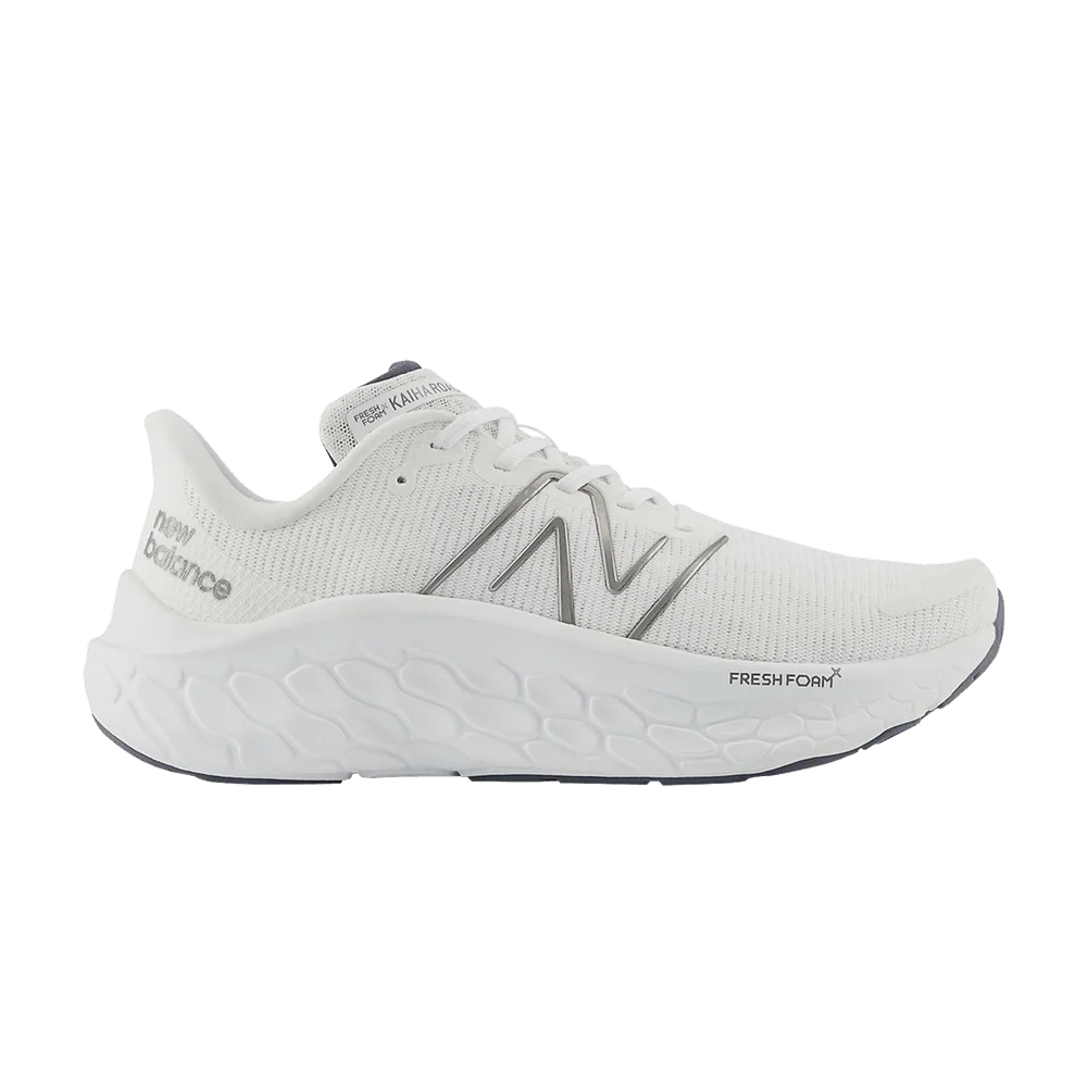 Krossovki-New-Balance-Fresh-Foam-X-Kaiha-Road-White-Silver