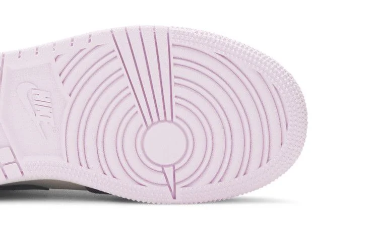 Krossovki-Air-Jordan-1-Retro-Mid-GS-Pro-Purple-4