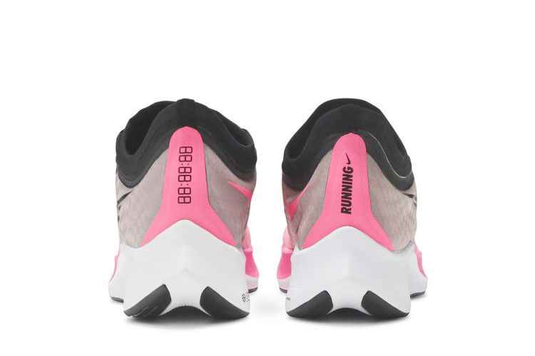 zoom-fly-3-pink-blast-at8240-600_05