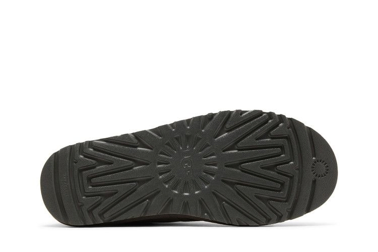 UGG Neumel Boot 'Charcoal'