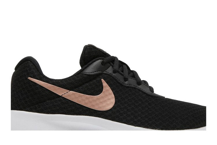 Кроссовки Nike Wmns Tanjun 'Black Metallic Red Bronze'