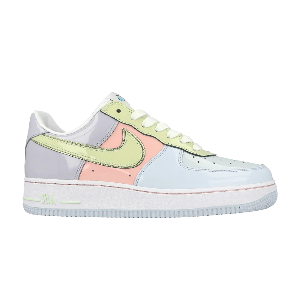 Krossovki-Nike-Air-Force-1-Low-Retro-Easter-2017