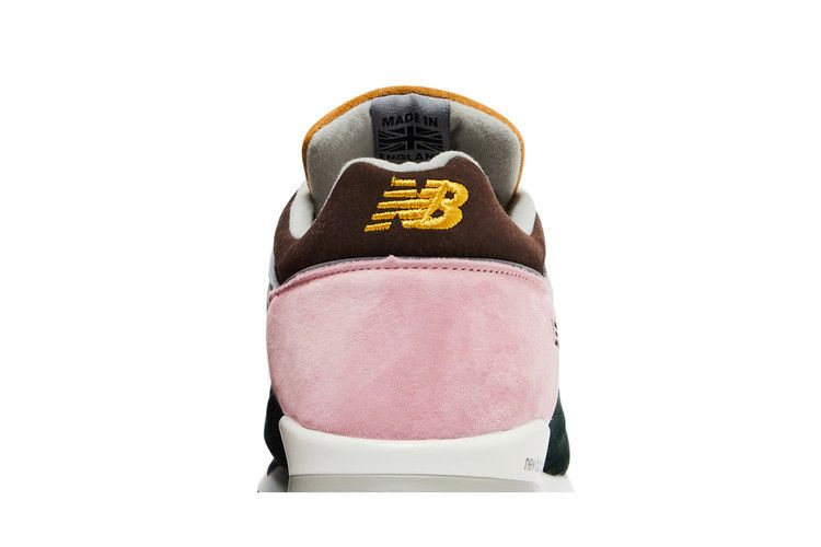 Кроссовки New Balance 1500 Made In England 'Selected Edition - Green Pink'