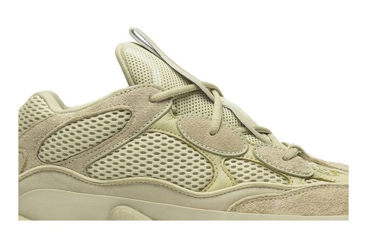 Krossovki-adidas-Yeezy-500-Super-Moon-Yellow-1