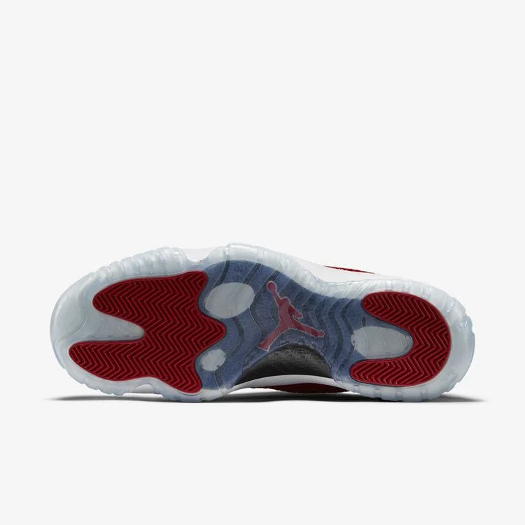 Krossovki-Air-Jordan-Future-Low-Gym-Red-White-5