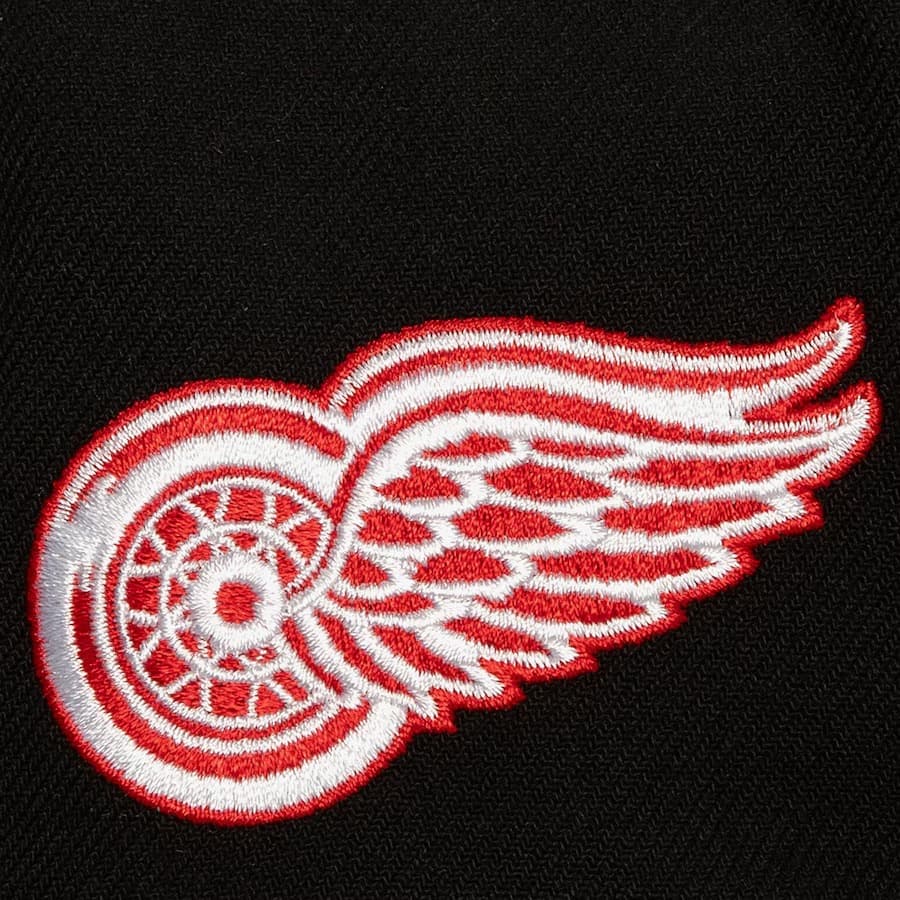 Бейсболка Mitchell & Ness Black Detroit Red Wings Retro Sport Vintage Snapback Hat
