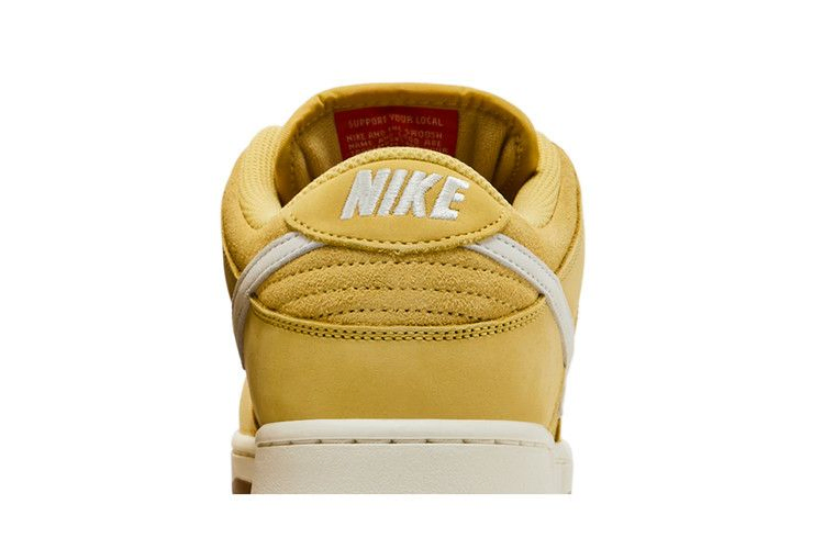 Кроссовки Nike Dunk Low Pro SB 'Saturn Gold'