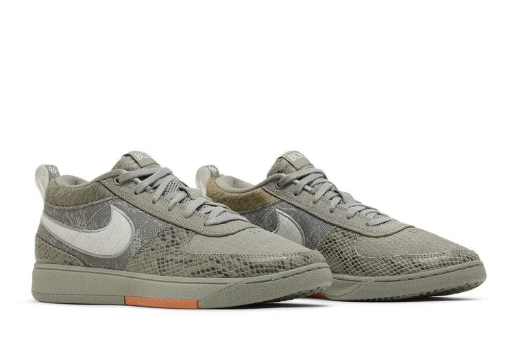 Krossovki-Nike-Book-1-Premium-Hike-7