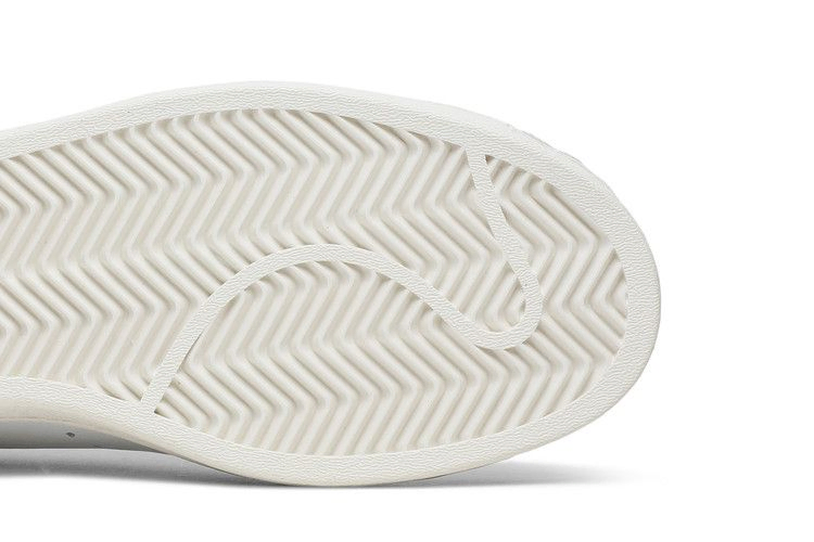 superstan-cloud-white-fw9328_04