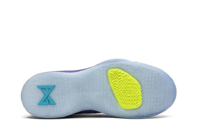 Krossovki-Nike-PG-2-Mamba-Mentality-3