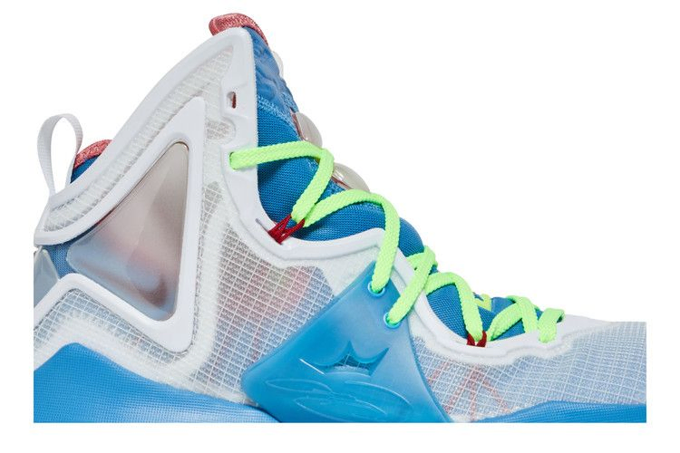 lebron-19-gs-tropical-dd0418-400_01