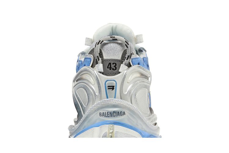Кроссовки Balenciaga Runner Sneaker 'Worn-Out - Blue Grey'