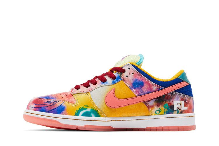 Кроссовки Futura Laboratories x Nike Dunk Low SB 'Sunblush' Friends & Family