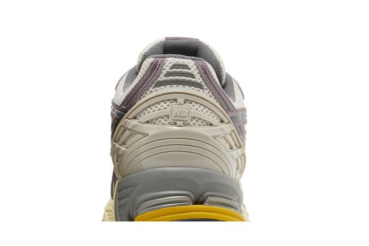 Кроссовки New Balance 1906R 'Licorice'