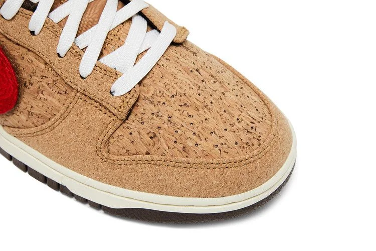Krossovki-CLOT-x-Nike-Dunk-Low-SP-Cork-9