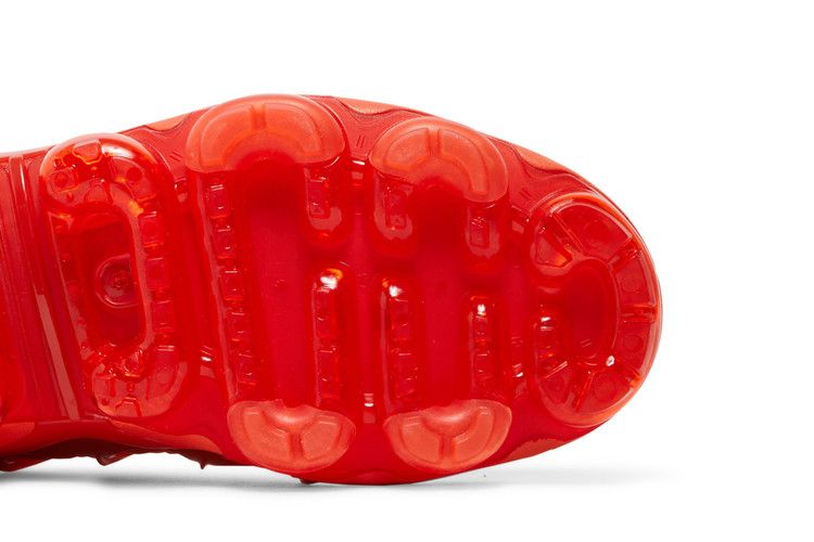 Кроссовки Nike Wmns Air VaporMax Plus 'Triple Orange'