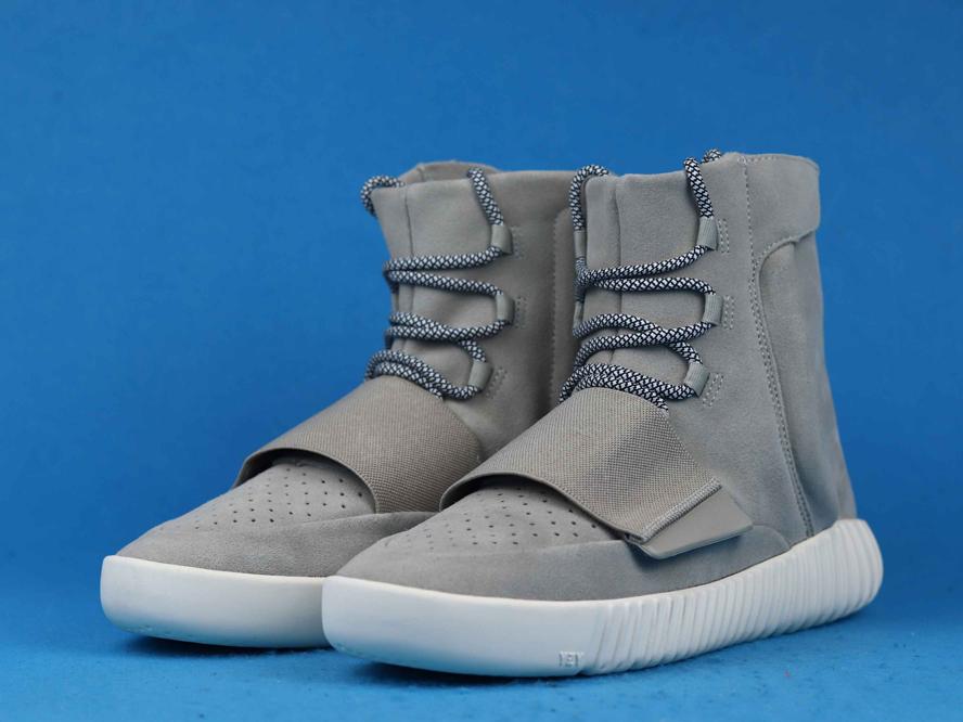Кроссовки adidas Yeezy Boost 750 OG Light Brown