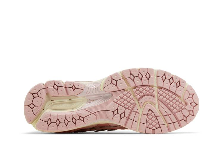 Кроссовки New Balance 1906U 'Lunar New Year - Shell Pink'
