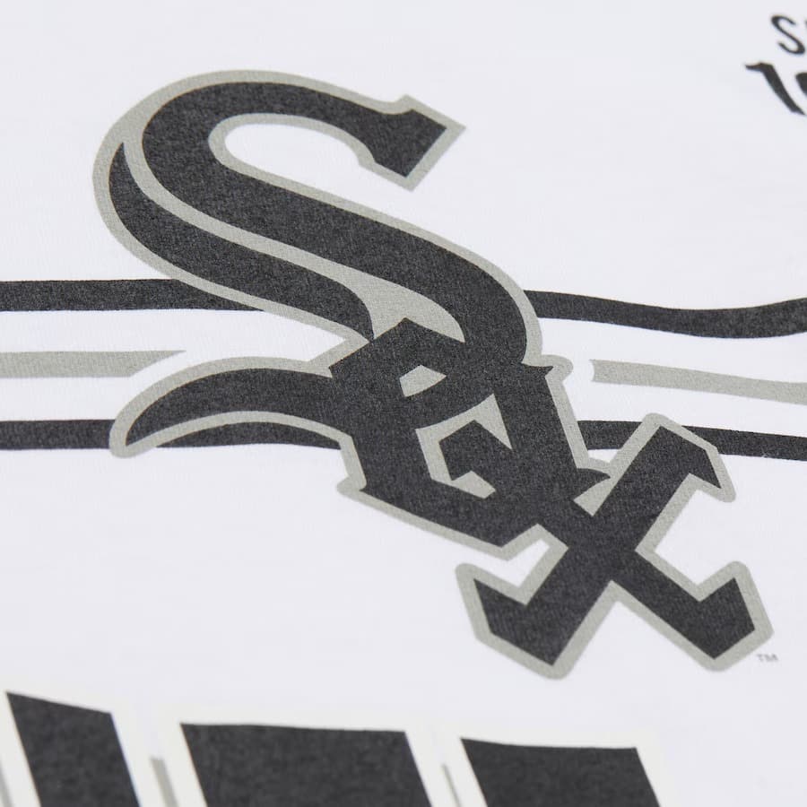 Футболка Mitchell & Ness White Chicago White Sox Cooperstown Collection Team Origins Premium T-Shirt