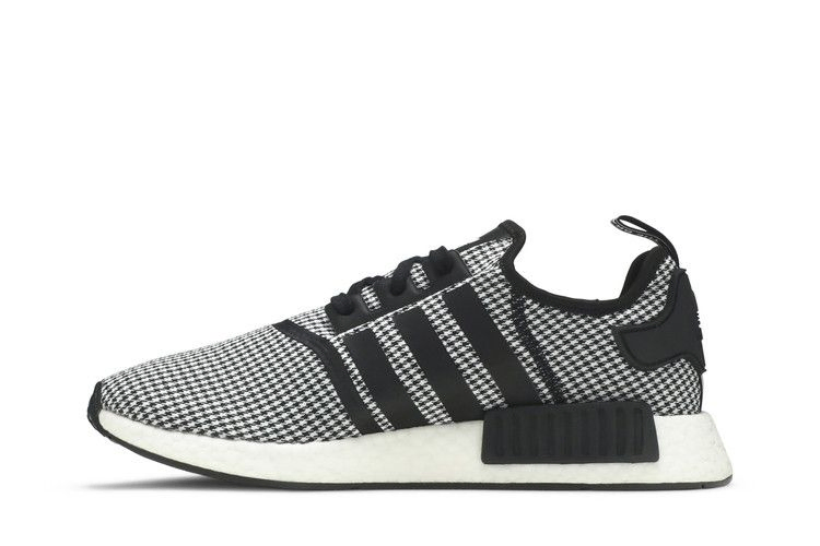 nmd_r1-black-white-fv5438_02