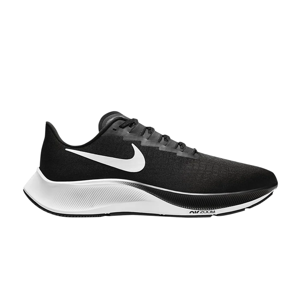 Krossovki-Nike-Air-Zoom-Pegasus-37-Extra-Wide-Black-White