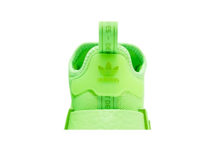 Кроссовки adidas Wmns NMD_R1 'Solar Green'
