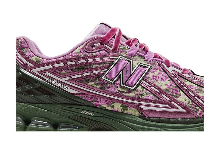Кроссовки Jack Harlow x New Balance 1906R 'Rose Runner'