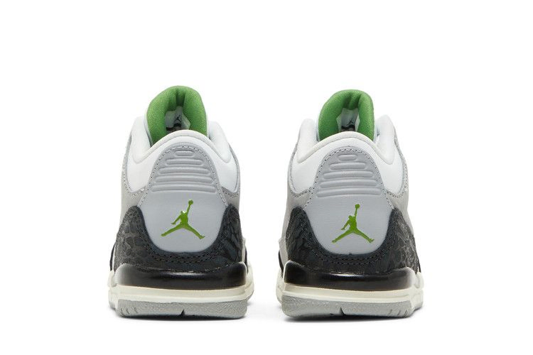 air-jordan-3-retro-td-chlorophyll-832033-006_05