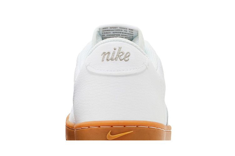 Кроссовки Nike Court Vintage Premium 'White Gum'