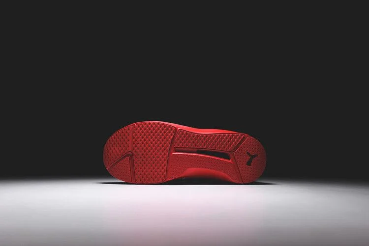 Krossovki-Fenty-x-Puma-Wmns-Trainer-Red-3