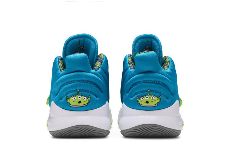 toy-story-x-deep-threat-j-alien-fy4946_05