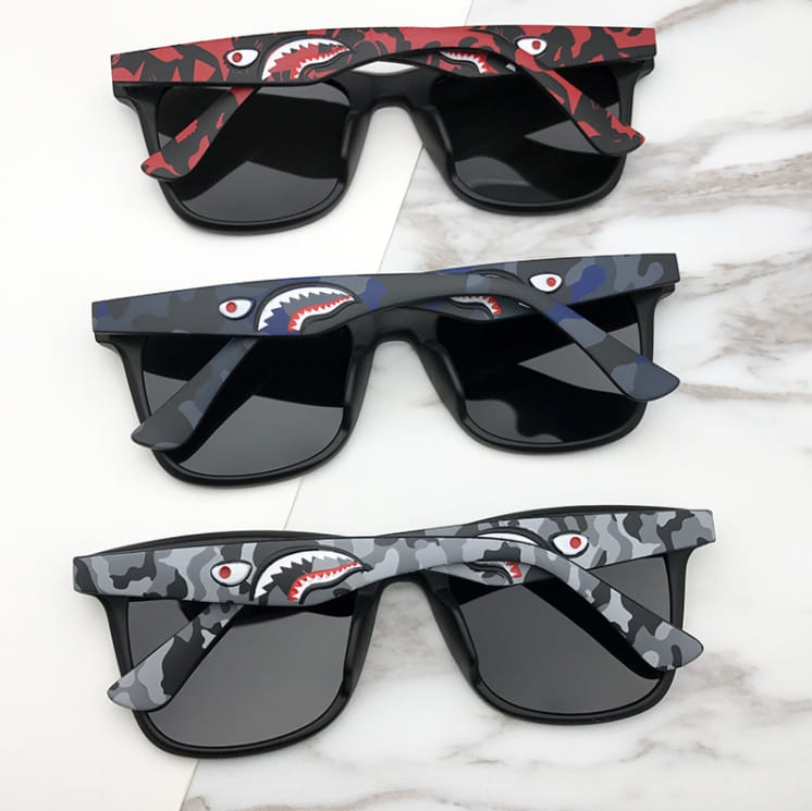 Солнцезащитные очки A Bathing Ape (BAPE) Shark Sunglasses Unisex