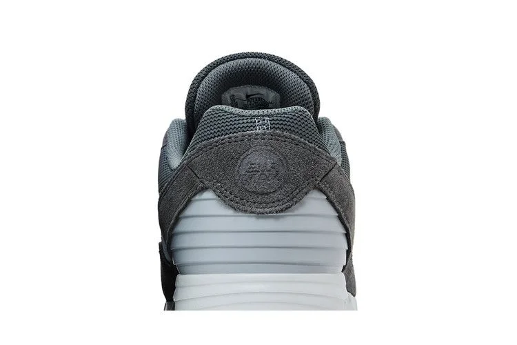 Krossovki-Nike-Air-Max-Verse-Smoke-Grey-6