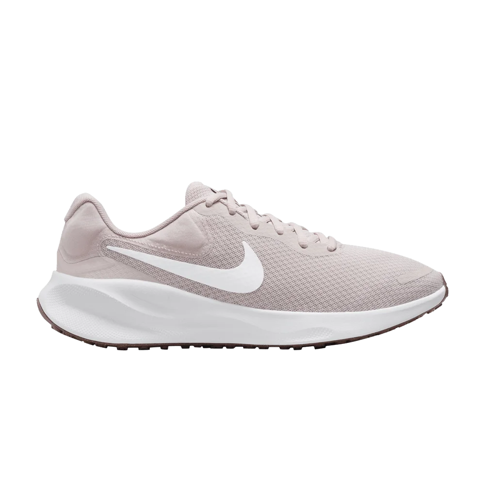 Krossovki-Nike-Wmns-Revolution-7-Platinum-Violet