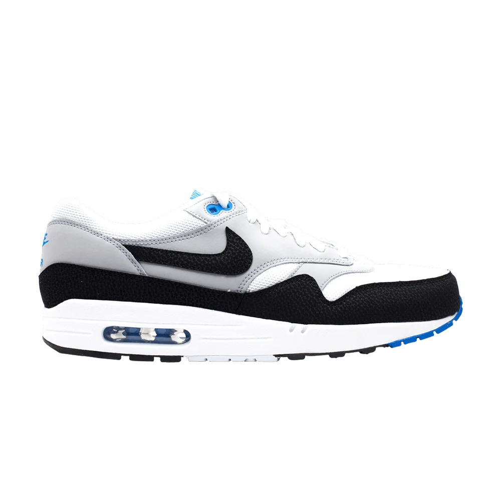 Krossovki-Nike-Air-Max-1-Essential-Wolf-Grey