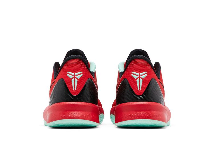zoom-kobe-venomenon-4-university-red-635578-603_05